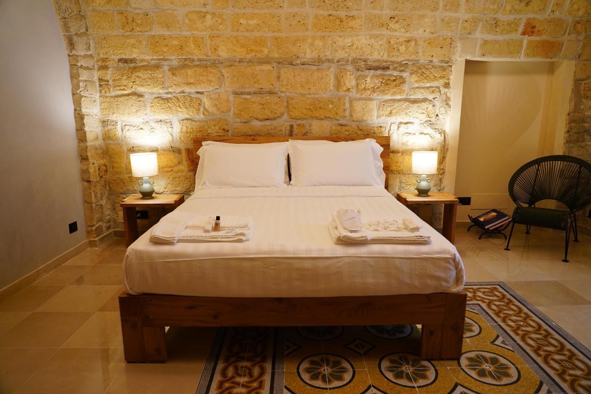 Hotel Terra Di Trani Esterno foto